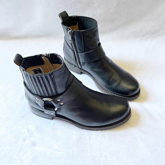 Frye Veronica Harness Chelsea Boot Black Sz 6.5 Cavalry - Picture 8 of 10